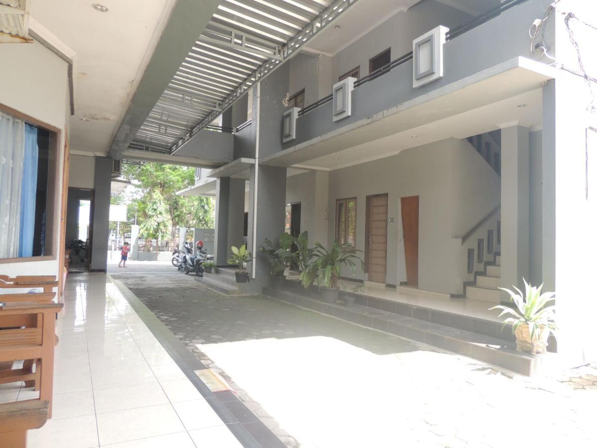 Hotel Sejahtera Kebumen Exterior photo
